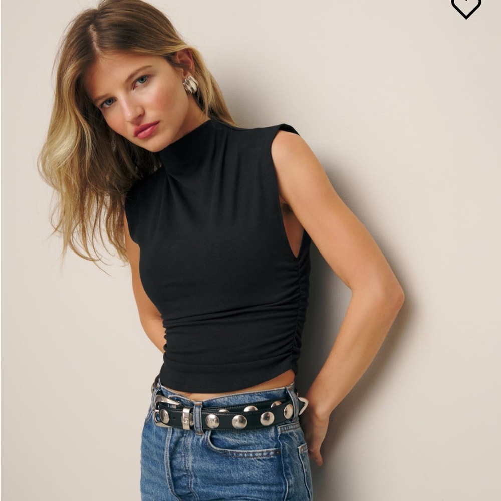 Reformation Lindy Knit Top in black size extra small